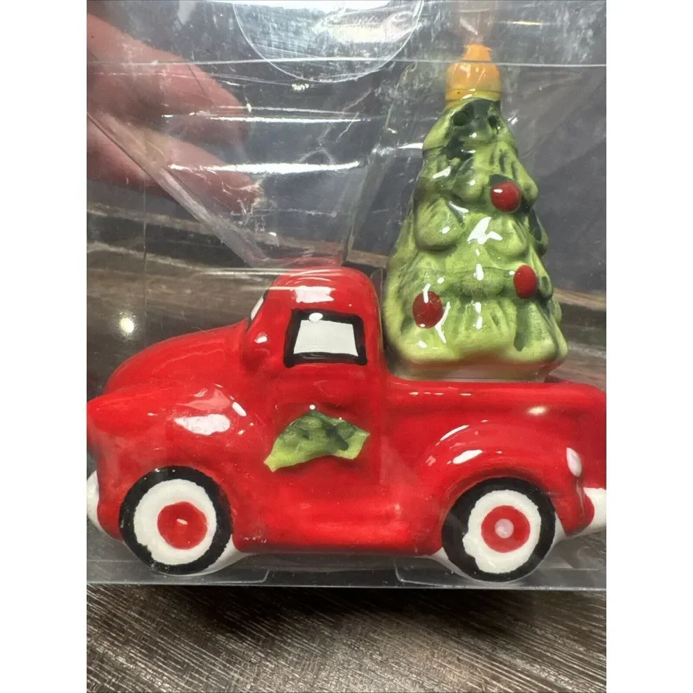 Red Truck w/ Christmas Tree Salt & Pepper Shakers Set by Robert Stanley 2014 NIP